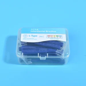 Close-up transparent plastic box filled with dark blue L-type interdental brushes, bilingual Korean English label with full ISO size chart on solid blue background